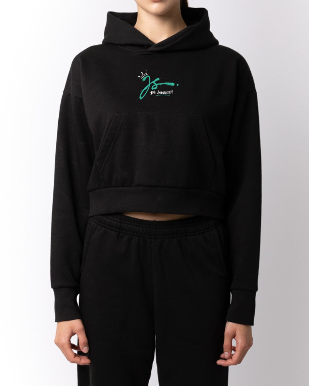 Cropped Pullover Hoodie